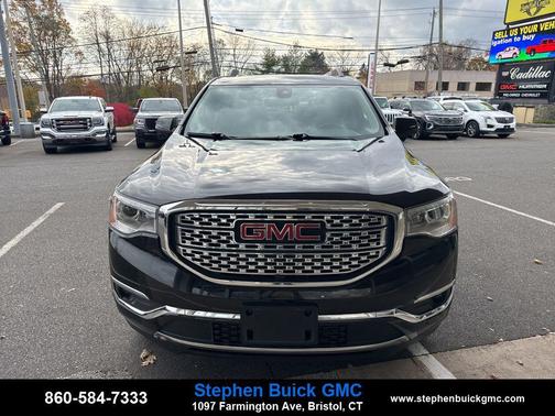 2019 GMC Acadia Denali