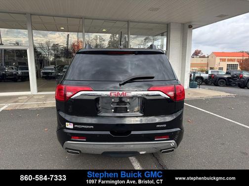 2019 GMC Acadia Denali