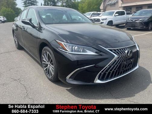 2023 Lexus ES 300h Base