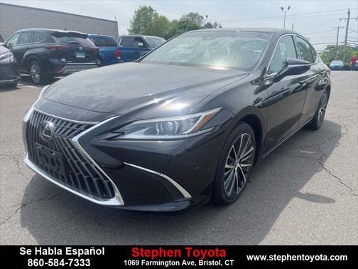 2023 Lexus ES 300h Base