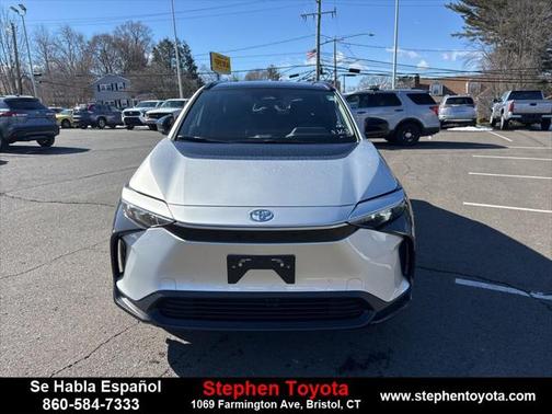 2025 Toyota bZ4X XLE