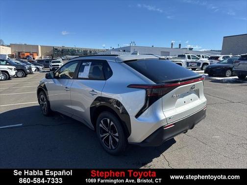 2025 Toyota bZ4X XLE