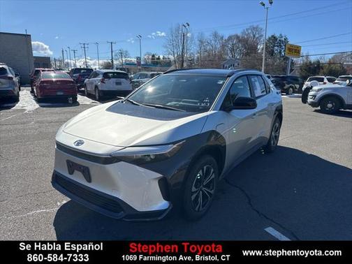 2025 Toyota bZ4X XLE