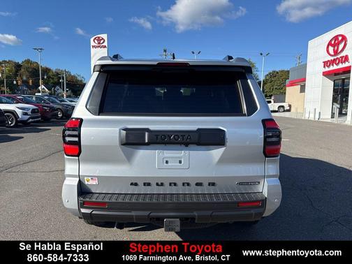 2025 Toyota 4Runner TRD Off Road