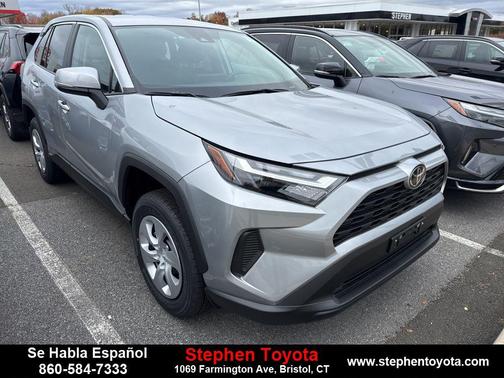 2025 Toyota RAV4 LE