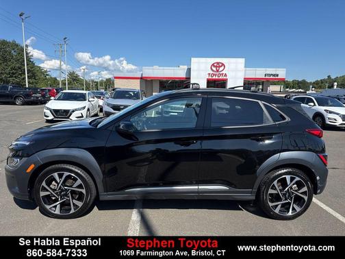 2022 Hyundai KONA Limited