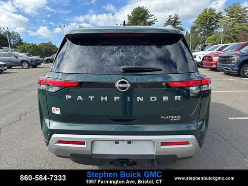2023 Nissan Pathfinder Platinum 4WD