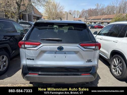 2019 Toyota RAV4 Hybrid SE