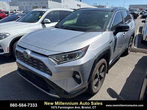 2019 Toyota RAV4 Hybrid SE