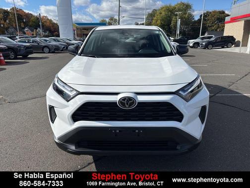 2025 Toyota RAV4 LE