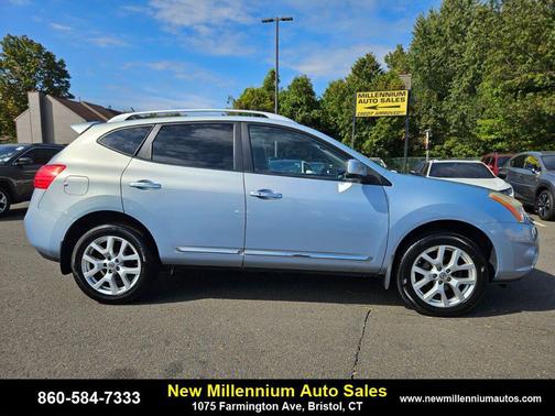 2011 Nissan Rogue SV