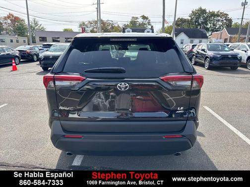 2025 Toyota RAV4 LE