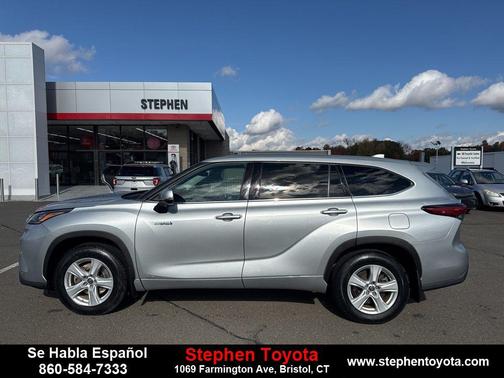 2020 Toyota Highlander Hybrid LE