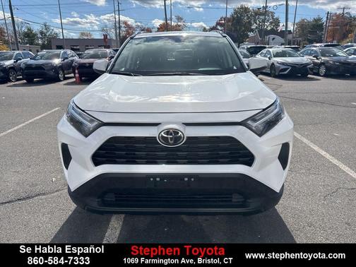 2025 Toyota RAV4 XLE