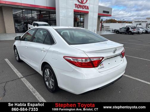 2015 Toyota Camry SE