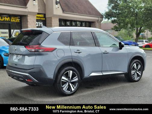 2023 Nissan Rogue SL