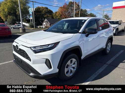 2025 Toyota RAV4 LE