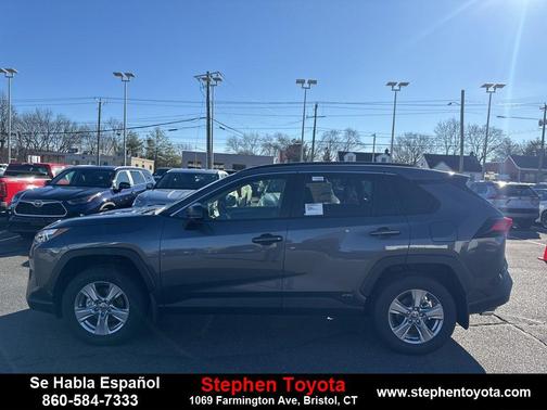 2025 Toyota RAV4 Hybrid LE
