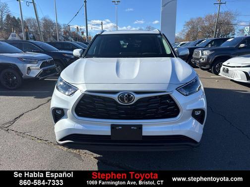 2026 Toyota Highlander XLE