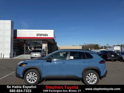 2026 Toyota Corolla Cross LE