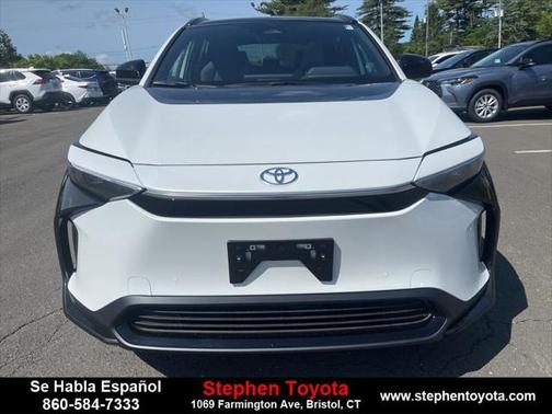 2025 Toyota bZ4X XLE
