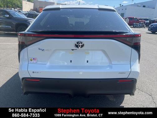 2025 Toyota bZ4X XLE