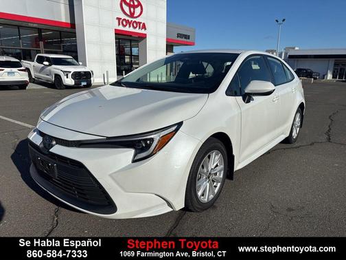 2024 Toyota Corolla Hybrid LE