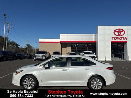 2024 Toyota Corolla Hybrid LE