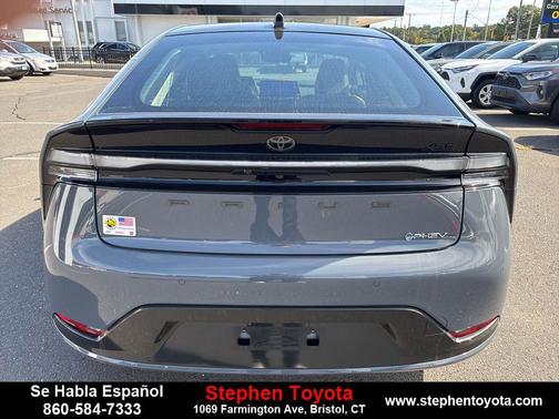 2025 Toyota Prius Plug-In Hybrid 