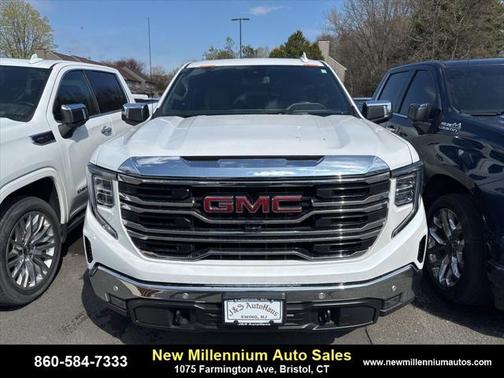2024 GMC Sierra 1500 SLT