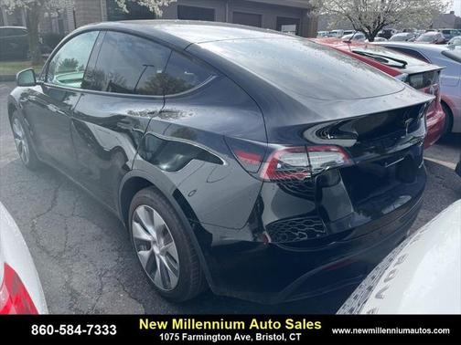 2021 Tesla Model Y Long Range Dual Motor All-Wheel Drive