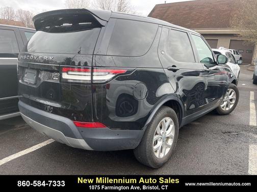 2020 Land Rover Discovery SE
