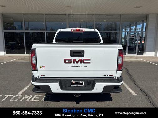 2022 GMC Canyon AT4