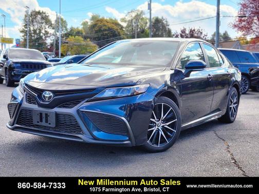 2021 Toyota Camry SE