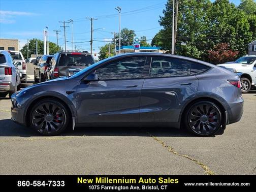 2023 Tesla Model Y Performance Dual Motor All-Wheel Drive