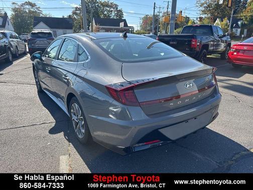 2022 Hyundai SONATA SEL