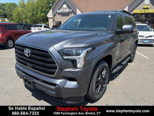 2025 Toyota Sequoia SR5