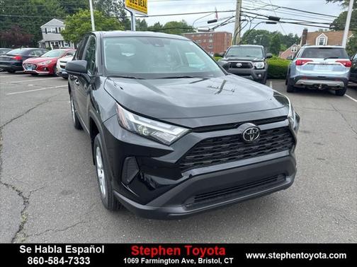 2025 Toyota RAV4 LE