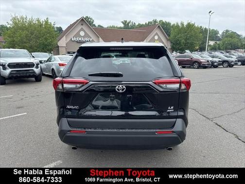 2025 Toyota RAV4 LE