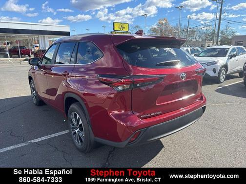 2026 Toyota Highlander XLE