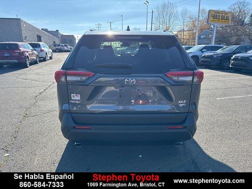 2025 Toyota RAV4 XLE