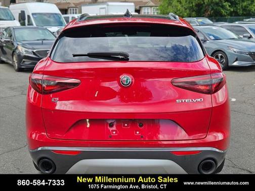 2022 Alfa Romeo Stelvio Ti