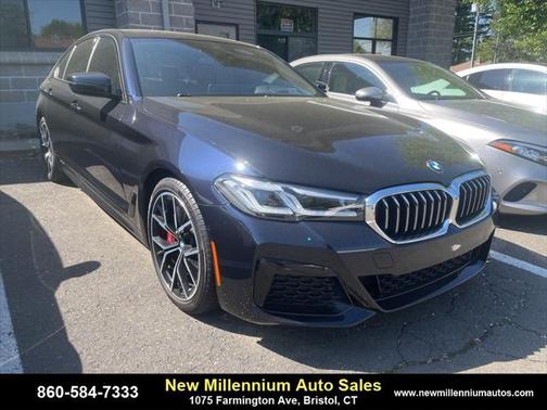 2022 BMW 530 i