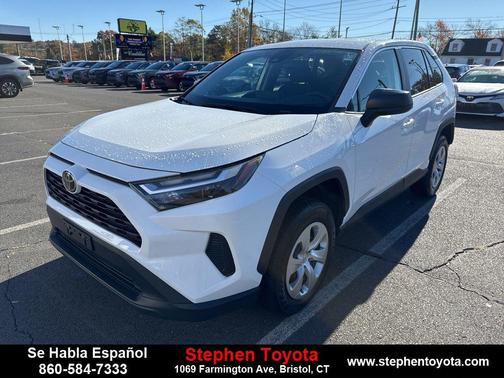 2023 Toyota RAV4 LE