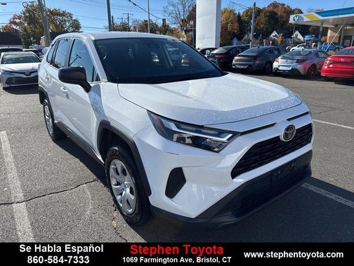 2023 Toyota RAV4 LE