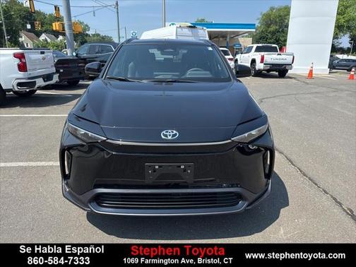 2025 Toyota bZ4X XLE