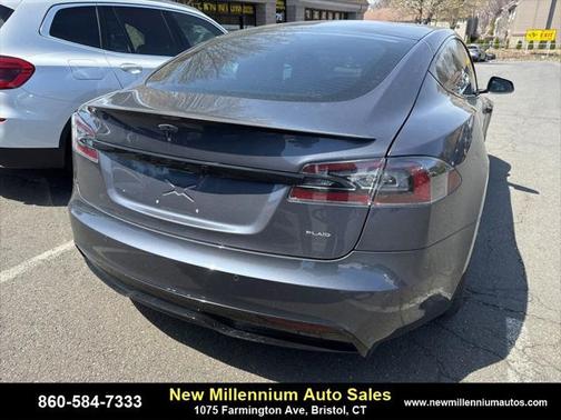 2021 Tesla Model S Plaid