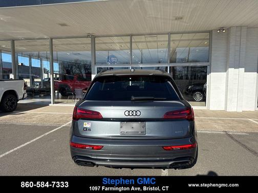 2023 Audi Q5 45 S line Prestige