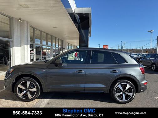 2023 Audi Q5 45 S line Prestige