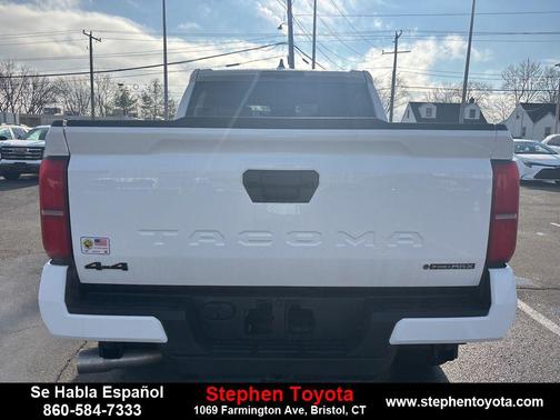 2026 Toyota Tacoma Hybrid TRD Off Road